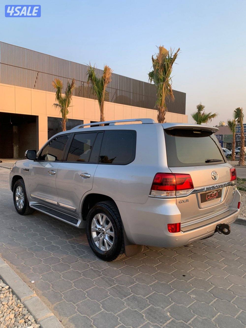 النشاما لبيع وشراء السيارات لاندكروزر GXR1