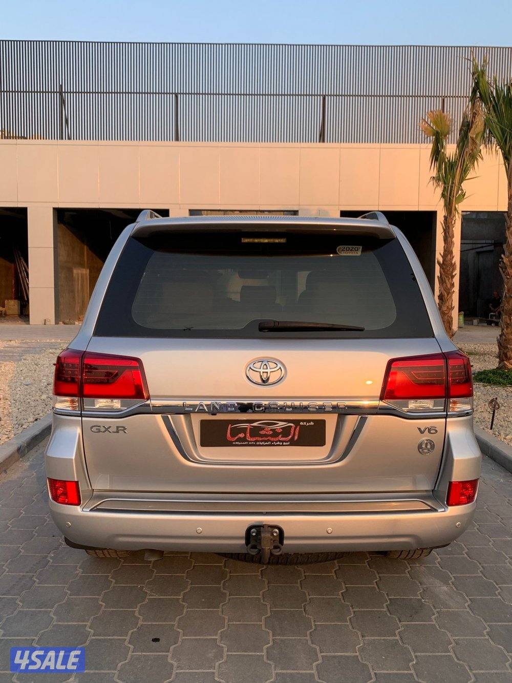 النشاما لبيع وشراء السيارات لاندكروزر GXR5