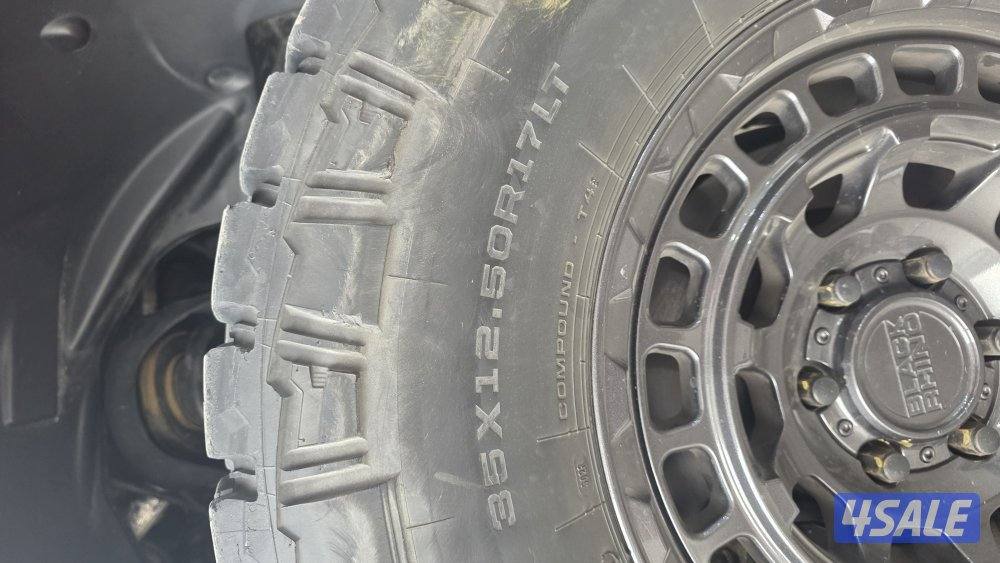 للبيع تاير MICKY THOPSON6