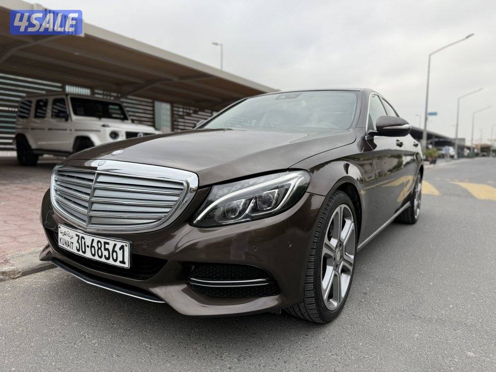 للبيع مرسيدس C200 بحاله الوكاله ماشي 74 الف كيلو1