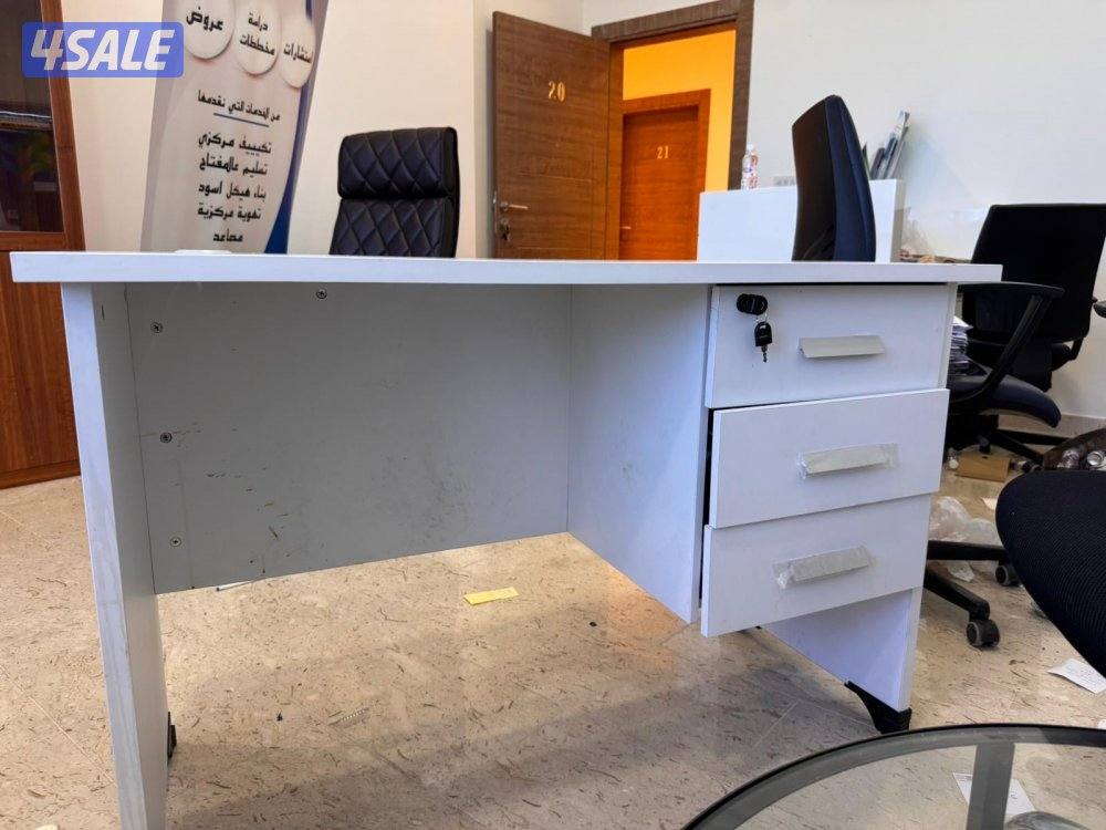 اغراض مكاتب للبيع0