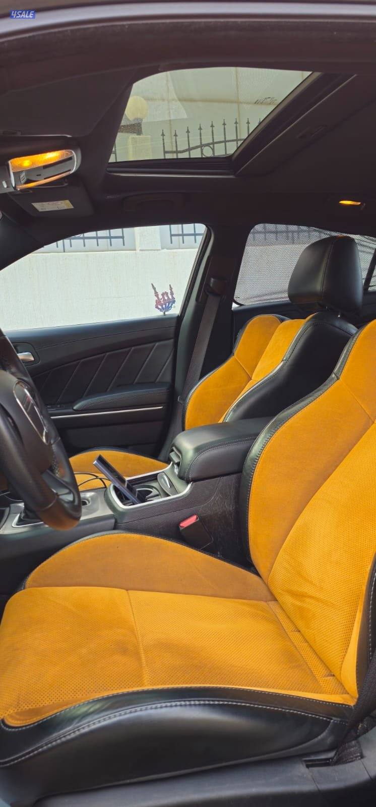 دودج تشارجر RT 5.7 موديل 2022 370 حصان عداد 62 ألف كم5