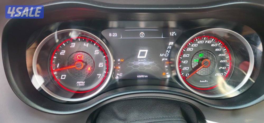 دودج تشارجر RT 5.7 موديل 2022 370 حصان عداد 62 ألف كم8