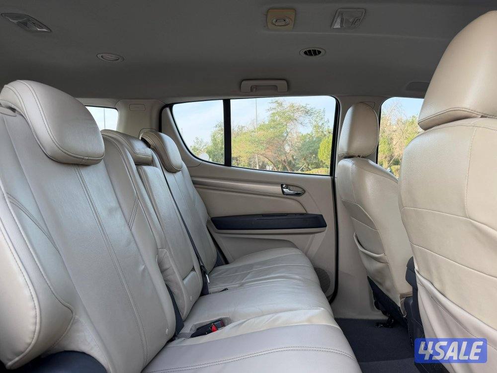 للبيع شيفروليه تريل بليزر  موديل 2014 وارد الغانم9