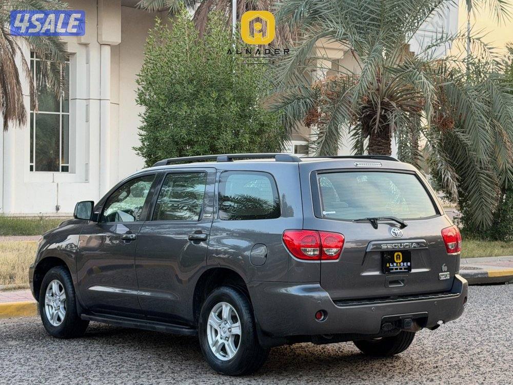 للبيع سيكويا SR5 موديل 2014 وارد الساير4