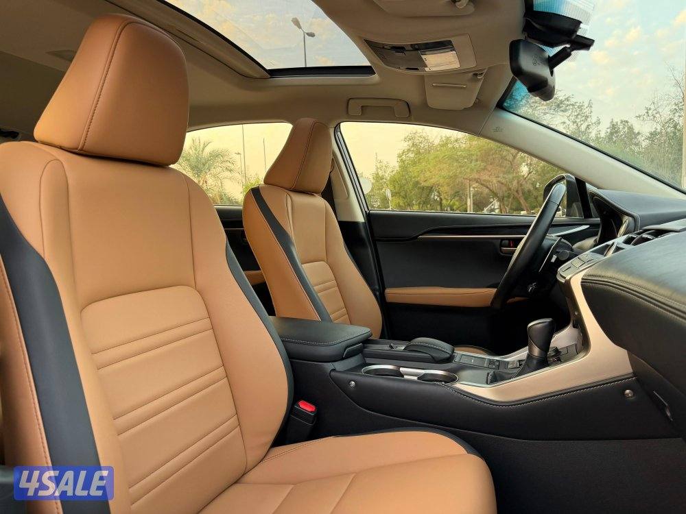 للبيع لكزس NX200T موديل 2016 وارد الساير8