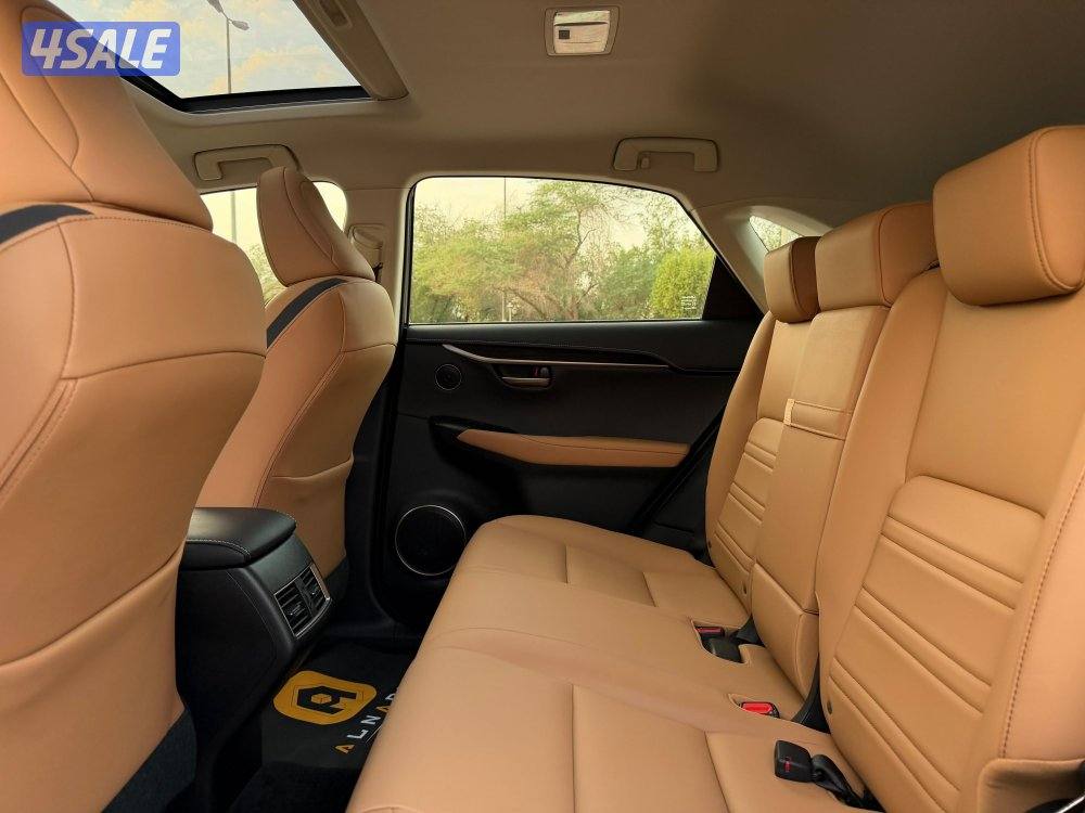 للبيع لكزس NX200T موديل 2016 وارد الساير13