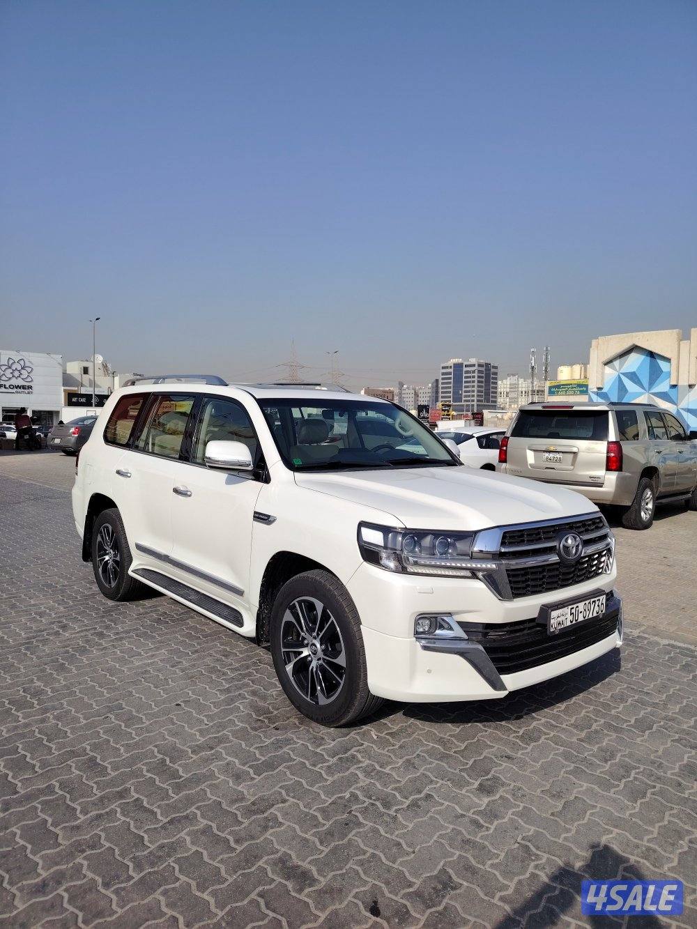 لاند تورينق الساير٢٠٢١ ماشي٥٩ الف كم0