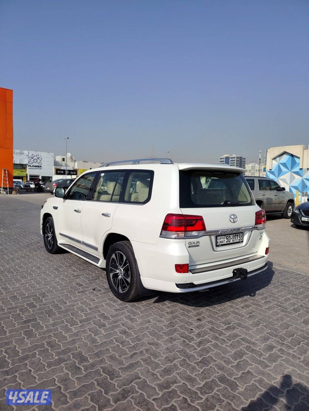 لاند تورينق الساير٢٠٢١ ماشي٥٩ الف كم2