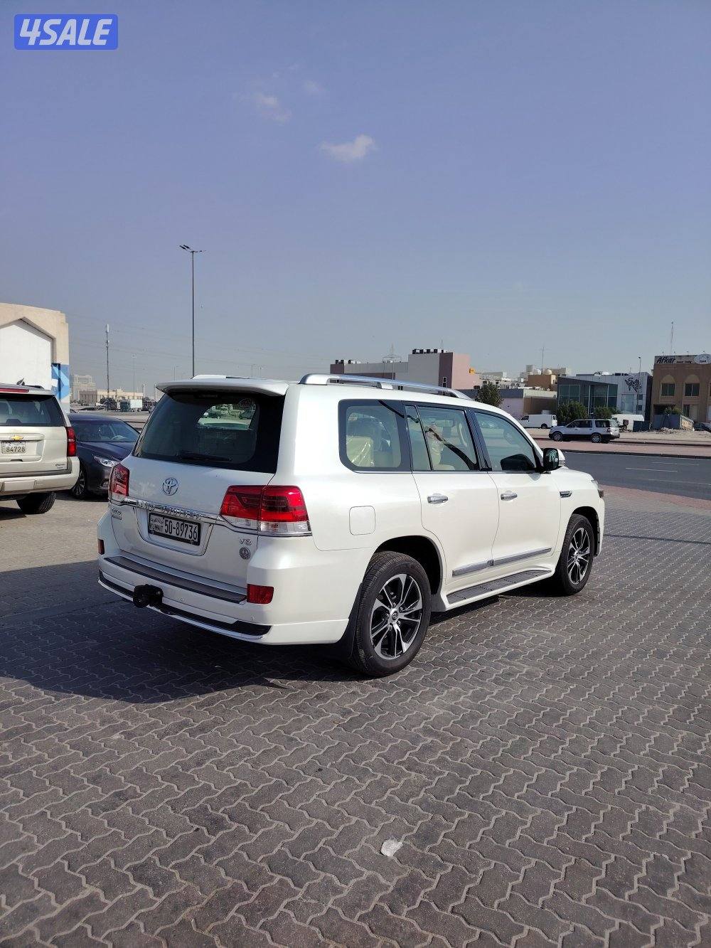 لاند تورينق الساير٢٠٢١ ماشي٥٩ الف كم3