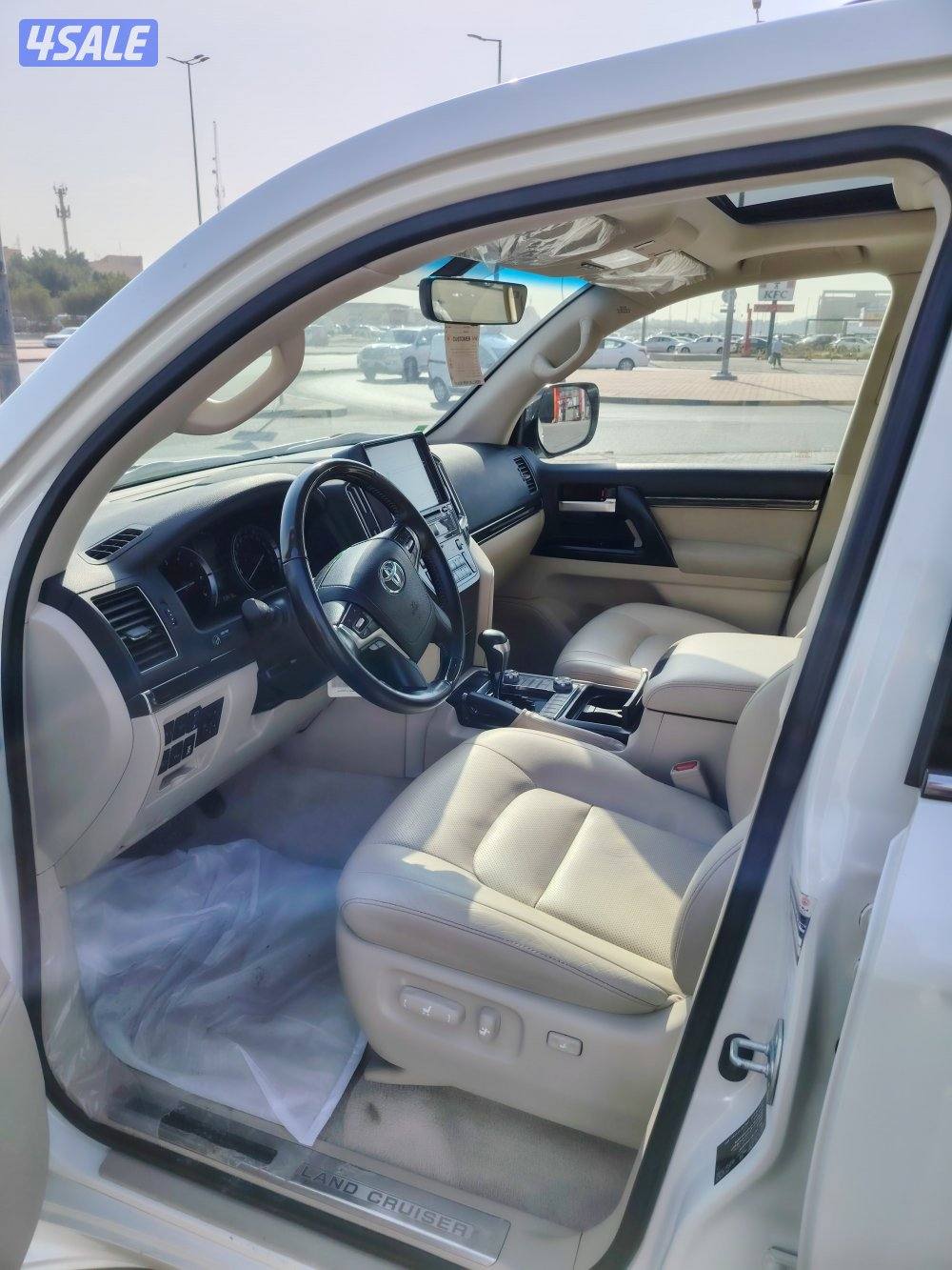 لاند تورينق الساير٢٠٢١ ماشي٥٩ الف كم5