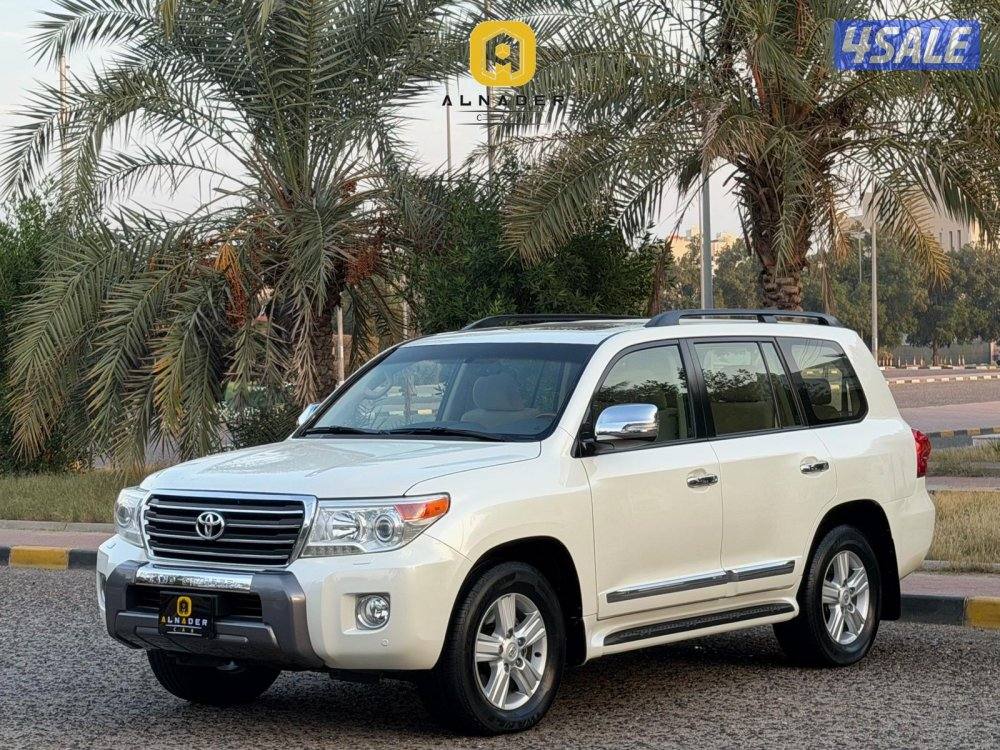 لاند كروزر GX_R V8 موديل 2013 وارد الساير0