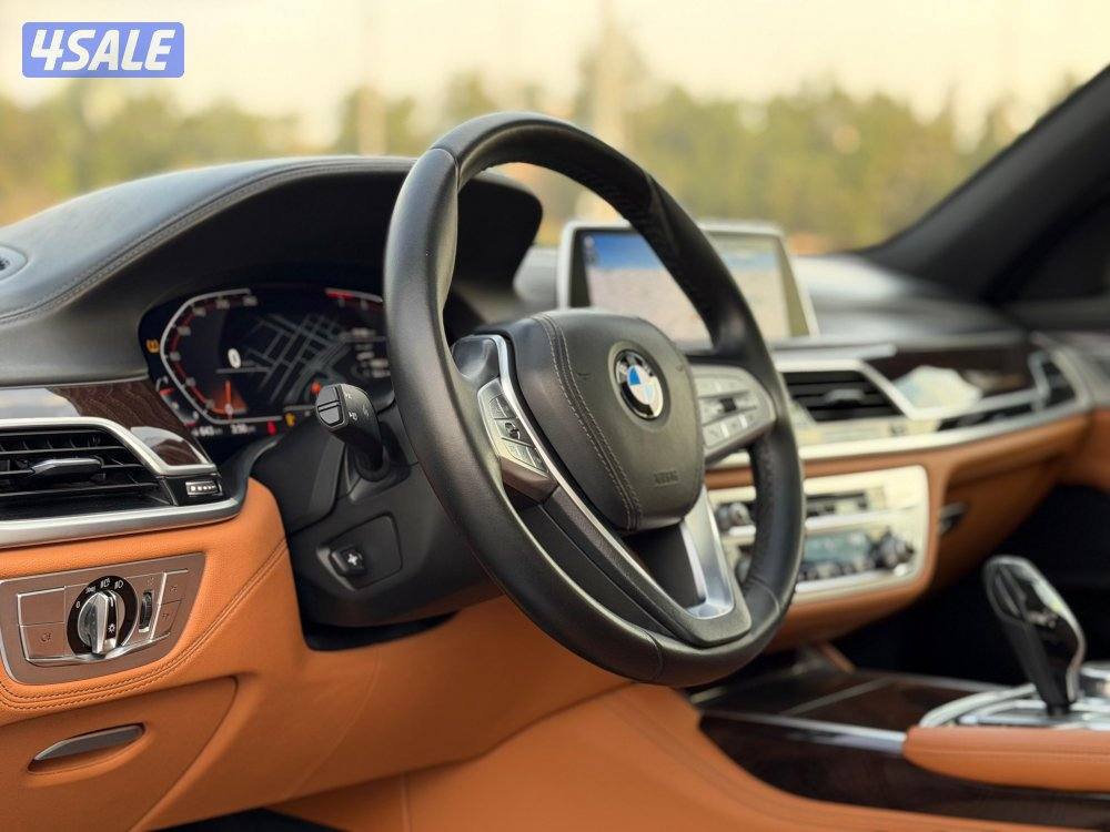 للبيع BMW 740LI موديل 2021 وارد الغانم7