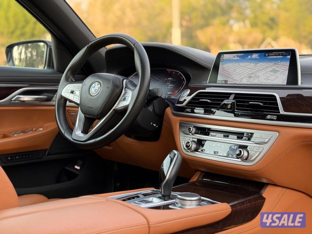 للبيع BMW 740LI موديل 2021 وارد الغانم9