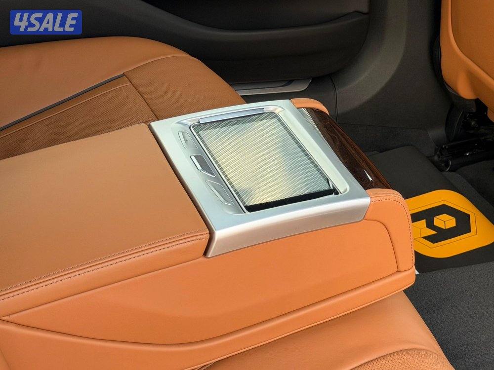 للبيع BMW 740LI موديل 2021 وارد الغانم15