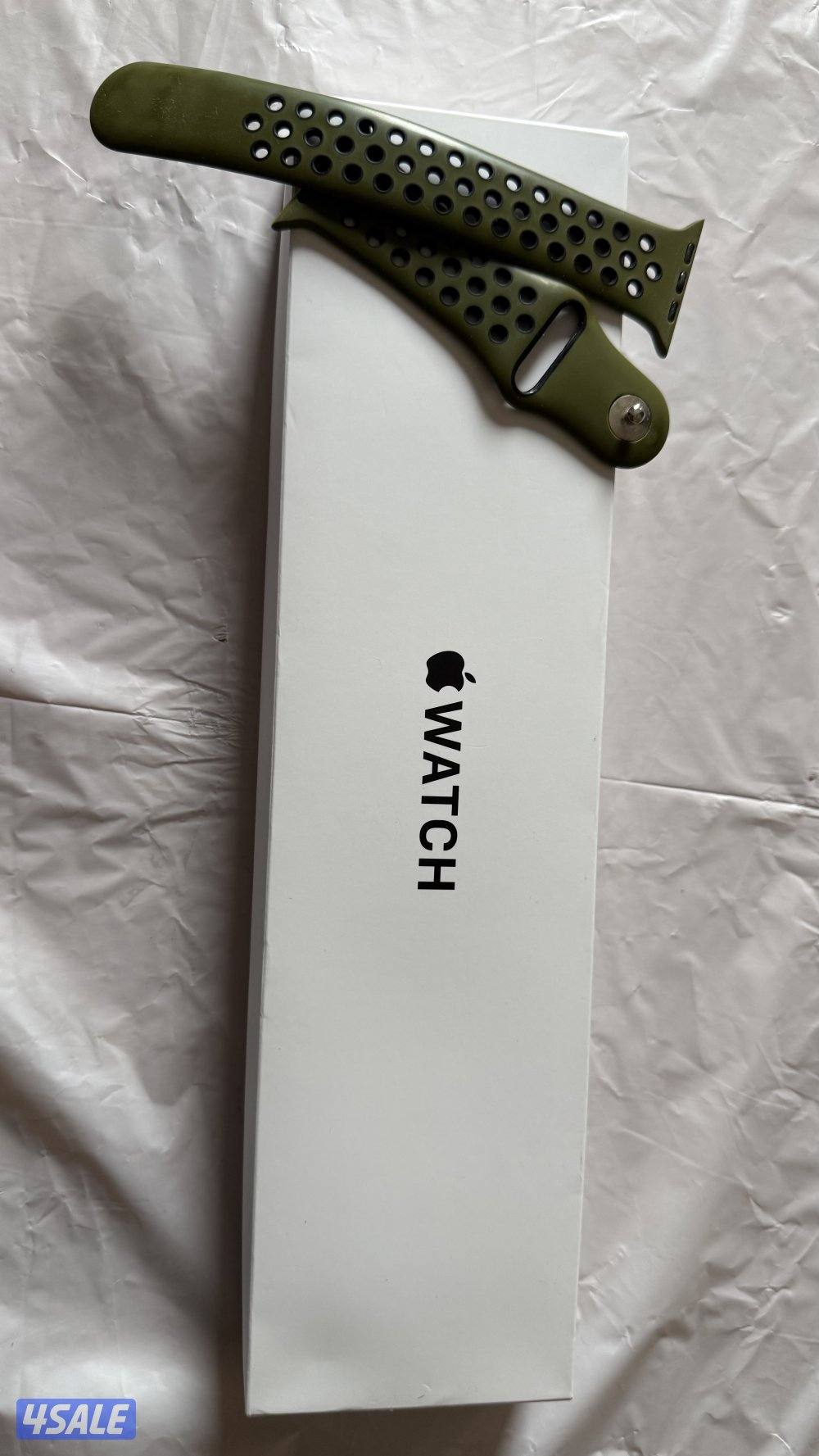 Apple Watch SE 44 MM8