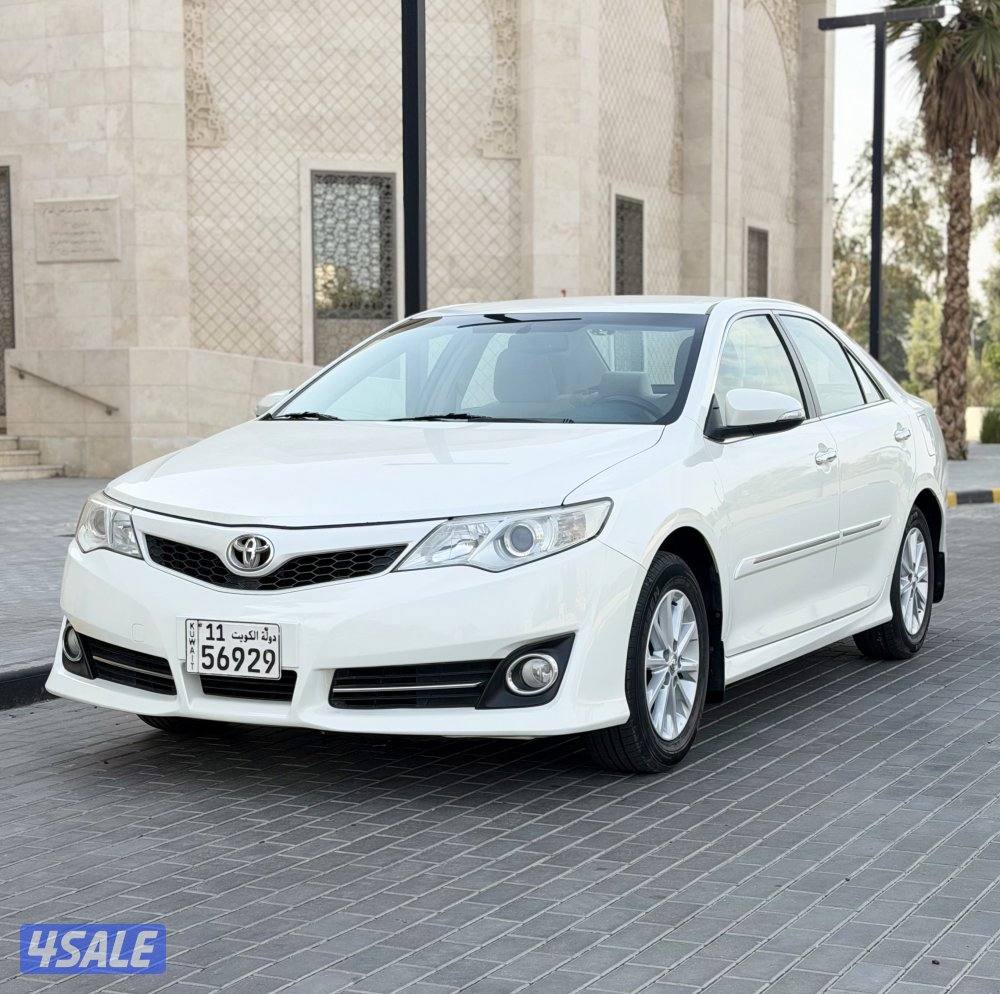 كامري 2012 GLX0