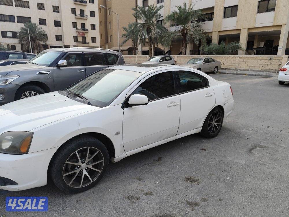 ميتسوبيشي جالنت 2011 V62