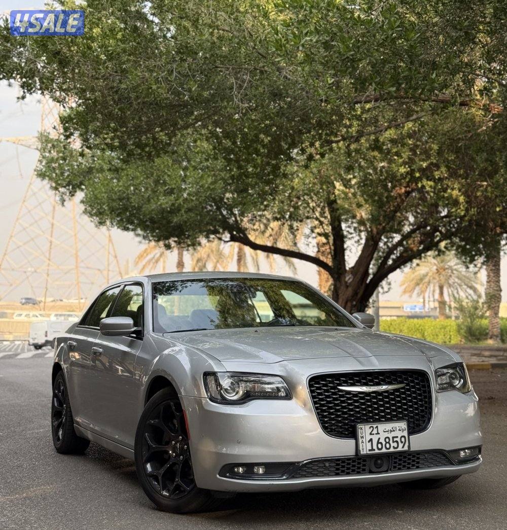 كرايزلر 2021 c300s1