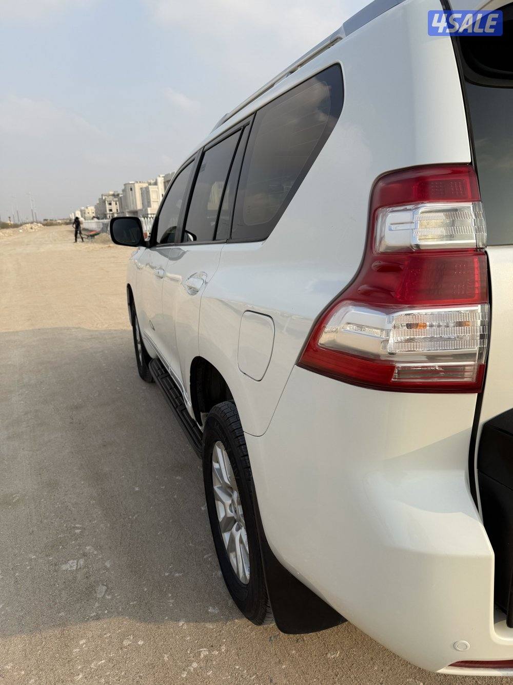 للبيع برادو صبغ الوكالة كامل المواصفات ماعدا الجلد شرط الفحص بالكامل2