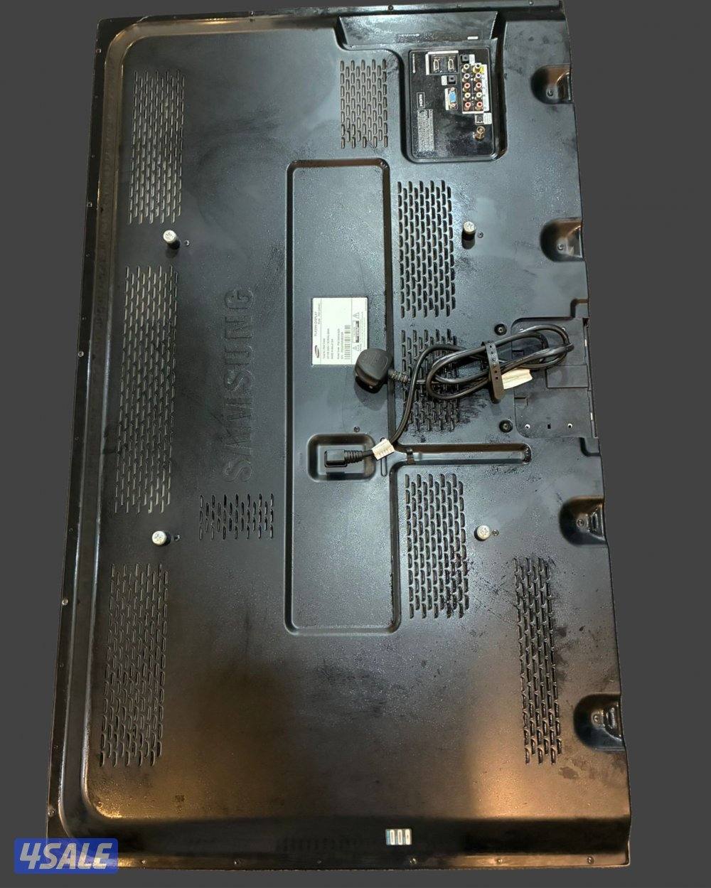 تلفزيون SamSung - 51 بوصة نظيف جداً1