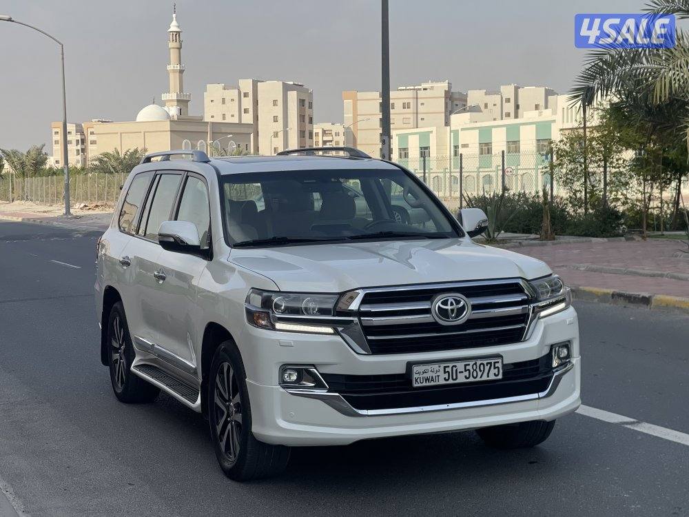 لاندكروزر تورنق1