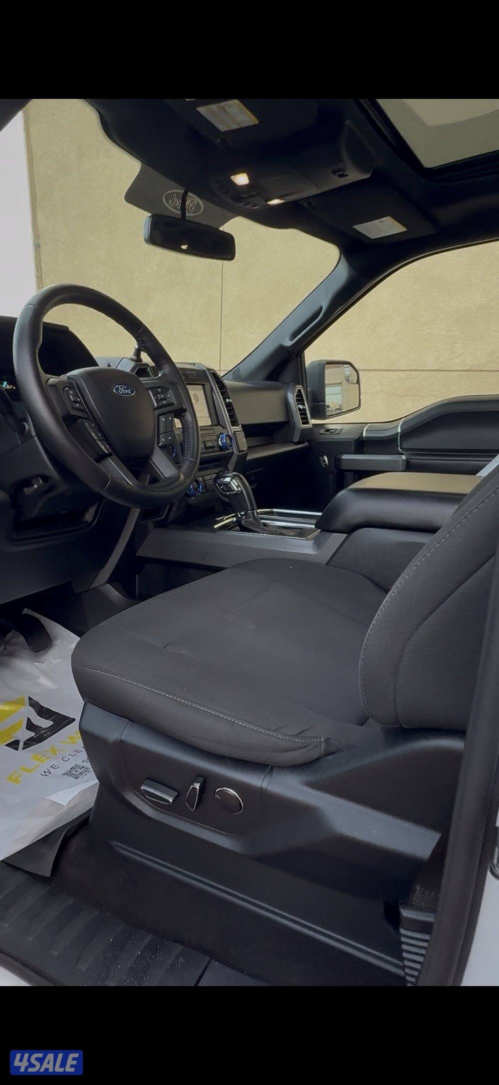 للبيع وانيت فورد سبورت 20184