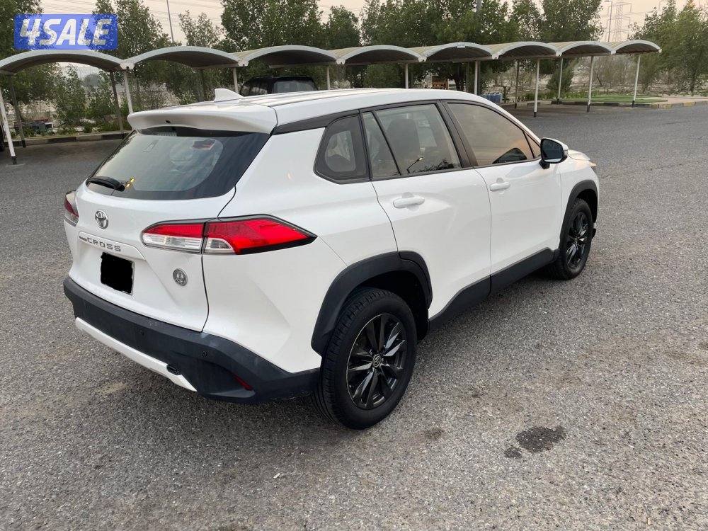 Corolla-Crossover-20232