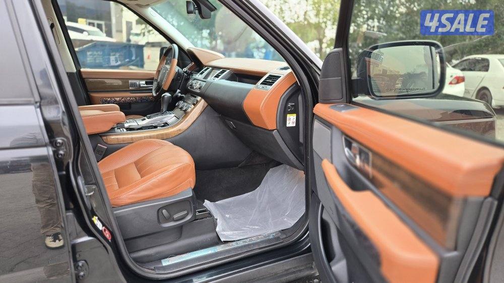 Range Rover Sport Supercharger 2012 model.7