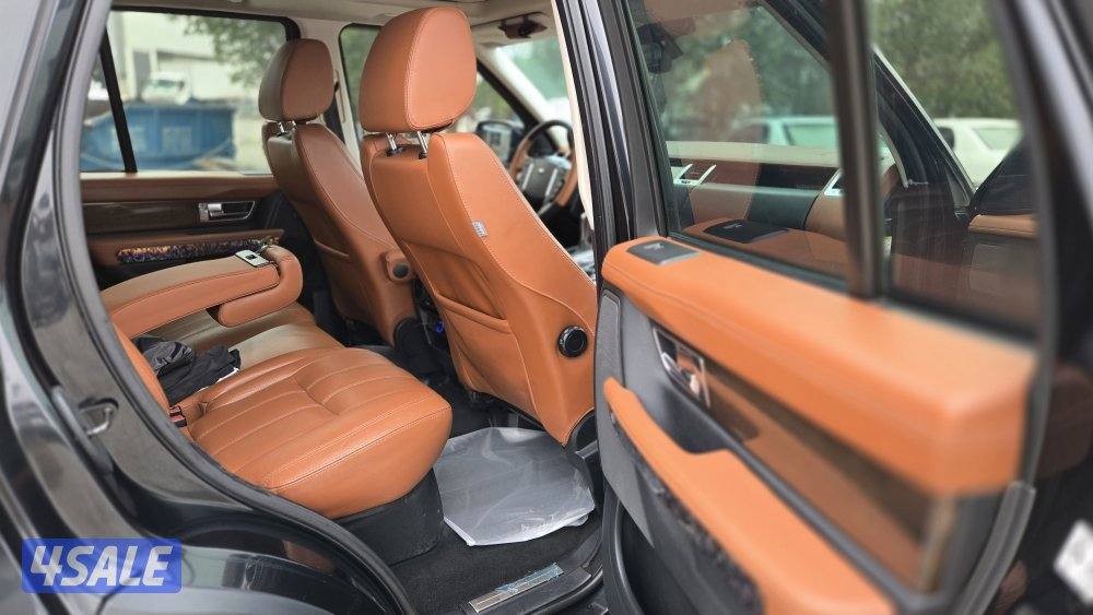 Range Rover Sport Supercharger 2012 model.11