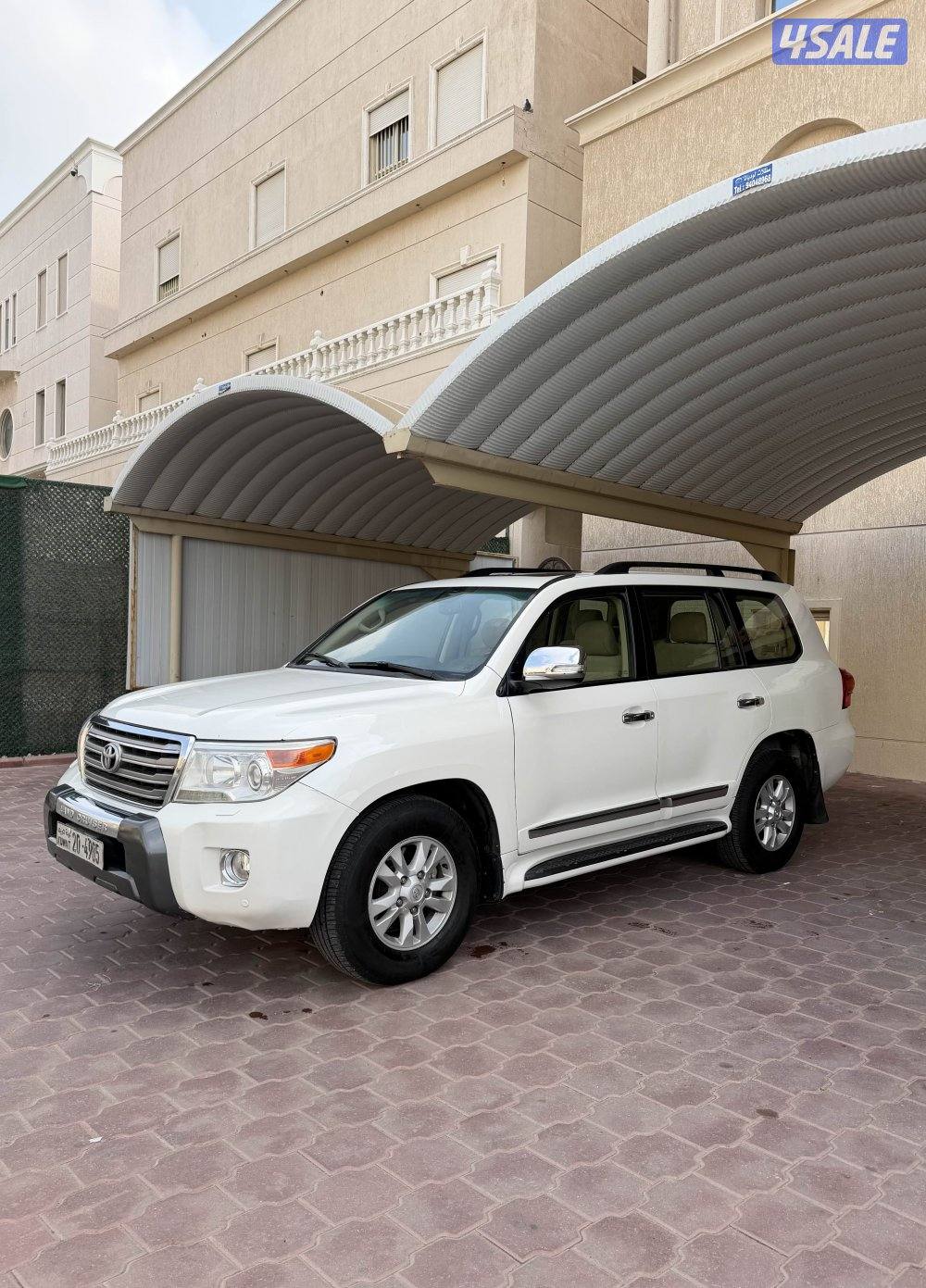 للبيع لاندكروزر 20123