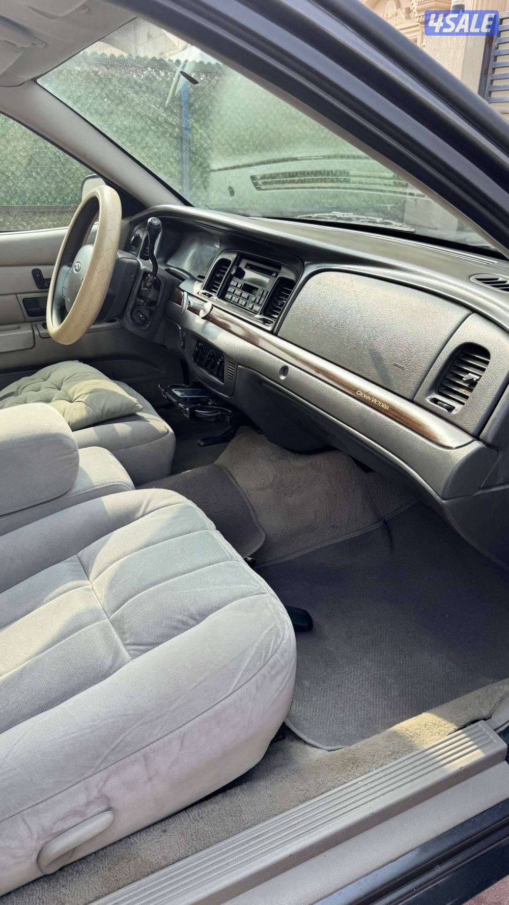 فورد فكتوريا12