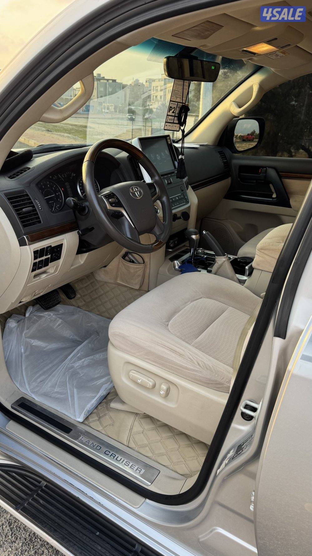 لاندكروزر 8 سلندر GXR 20184