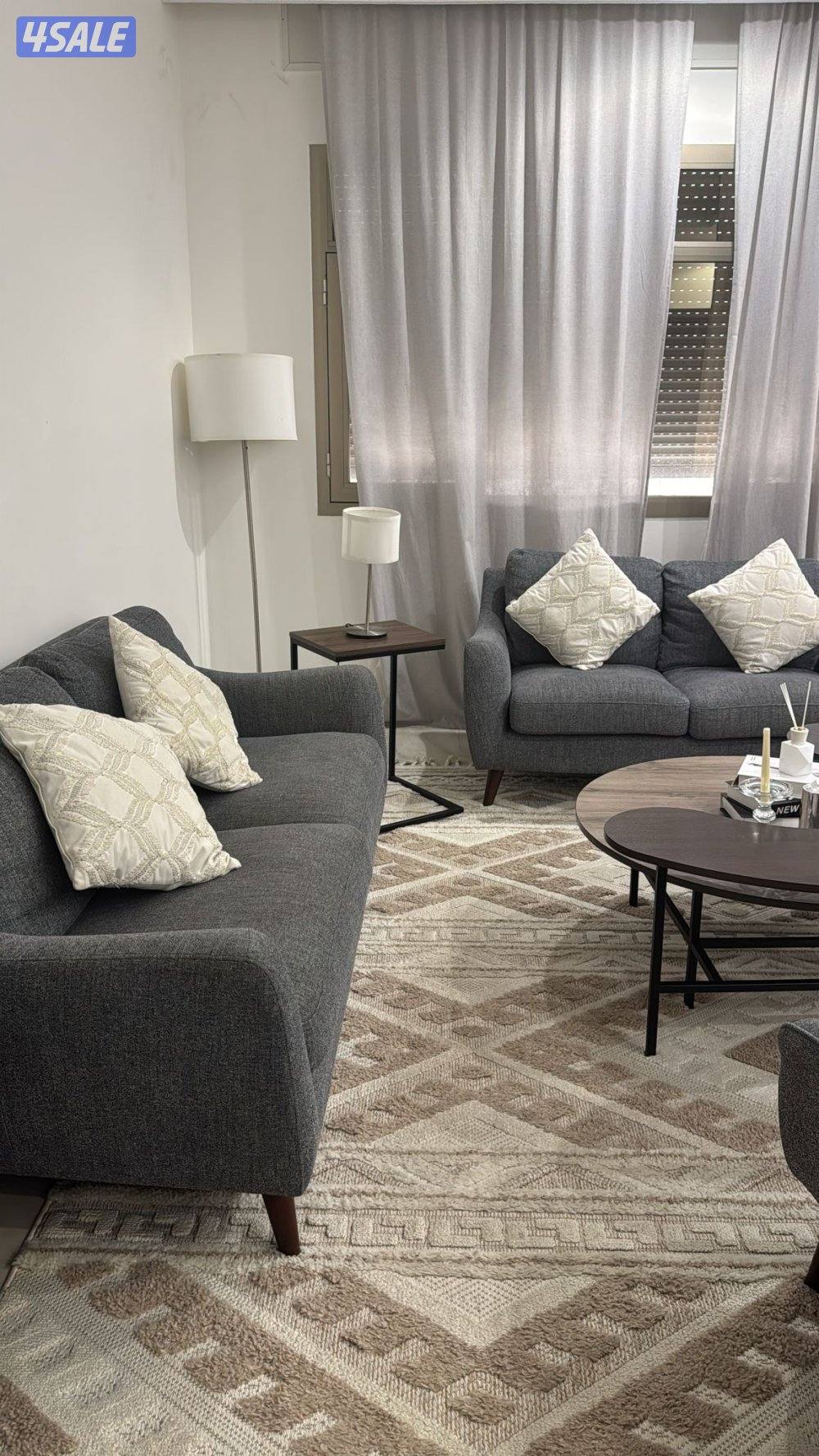 للبيع اثاث صالة1