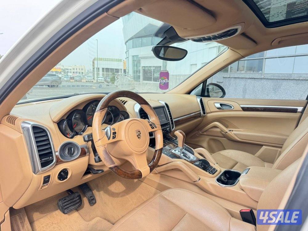 للبيع بورش كايين موديل 201210