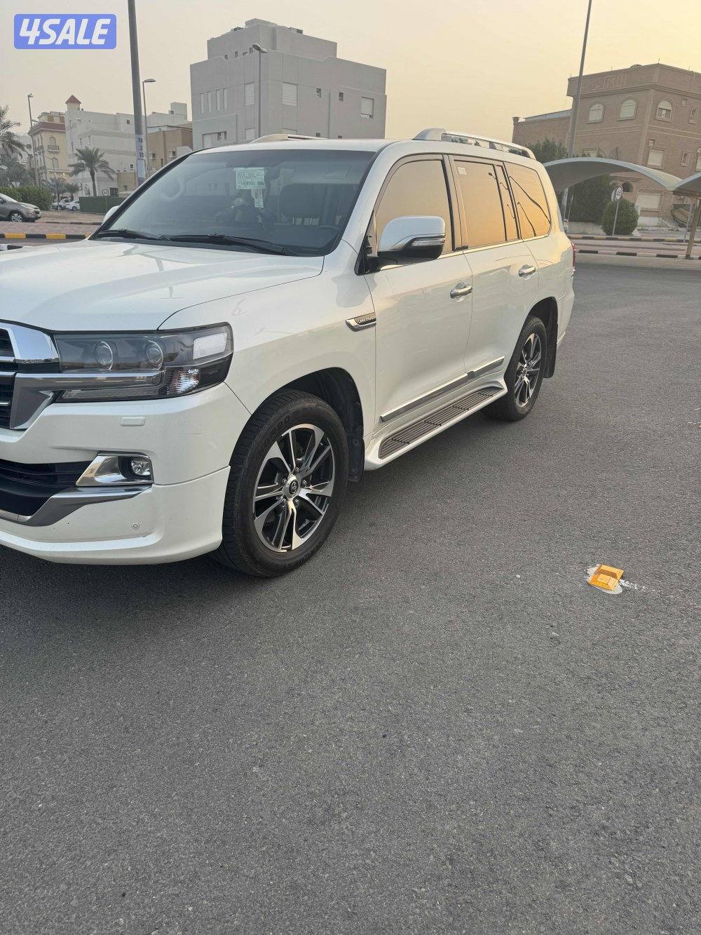 لاندكروزر تورنق2