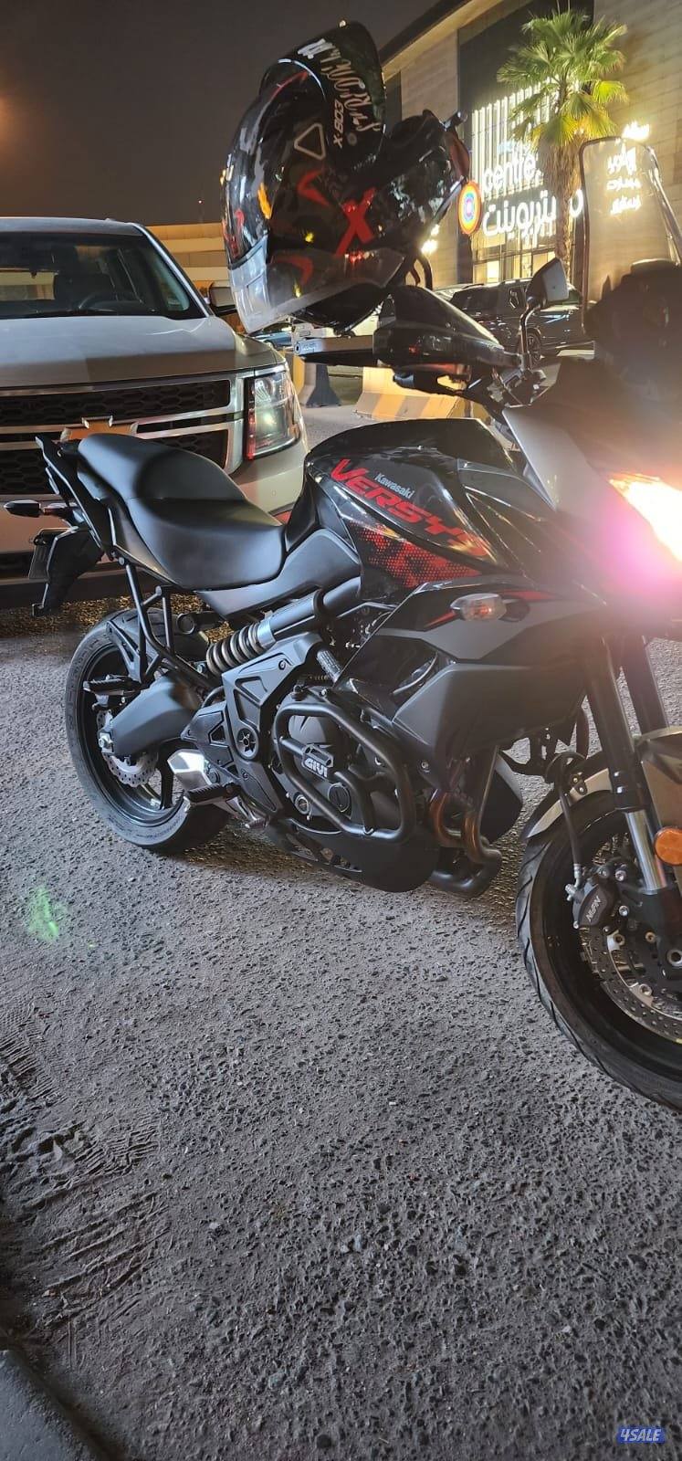 للبيع سيكل كوازاكي فيرسز 650 cc ماشي 9850 السيكل بحالة الوكالة1