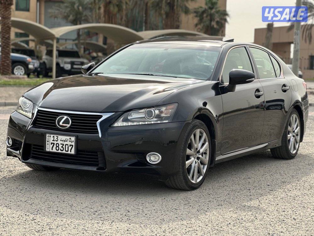 للبيع لكزس GS250 ماشي ١٩٠ الف كيلو1