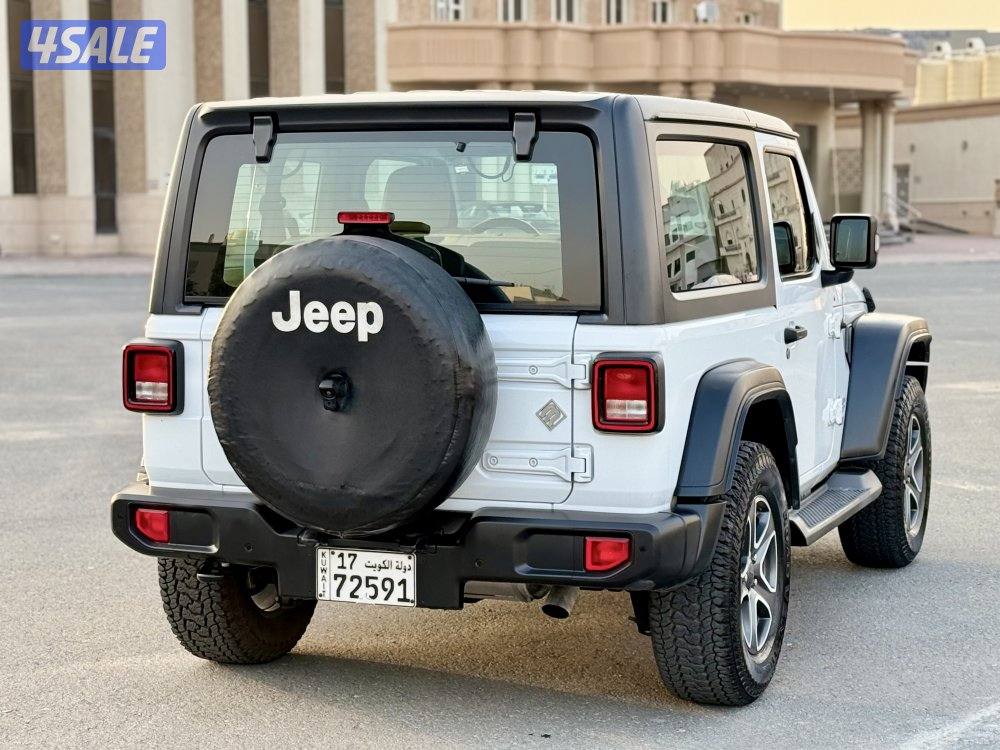 موديل 2020 سيرفيس منتظم  عداد 109 الف صبغ الوكالة2