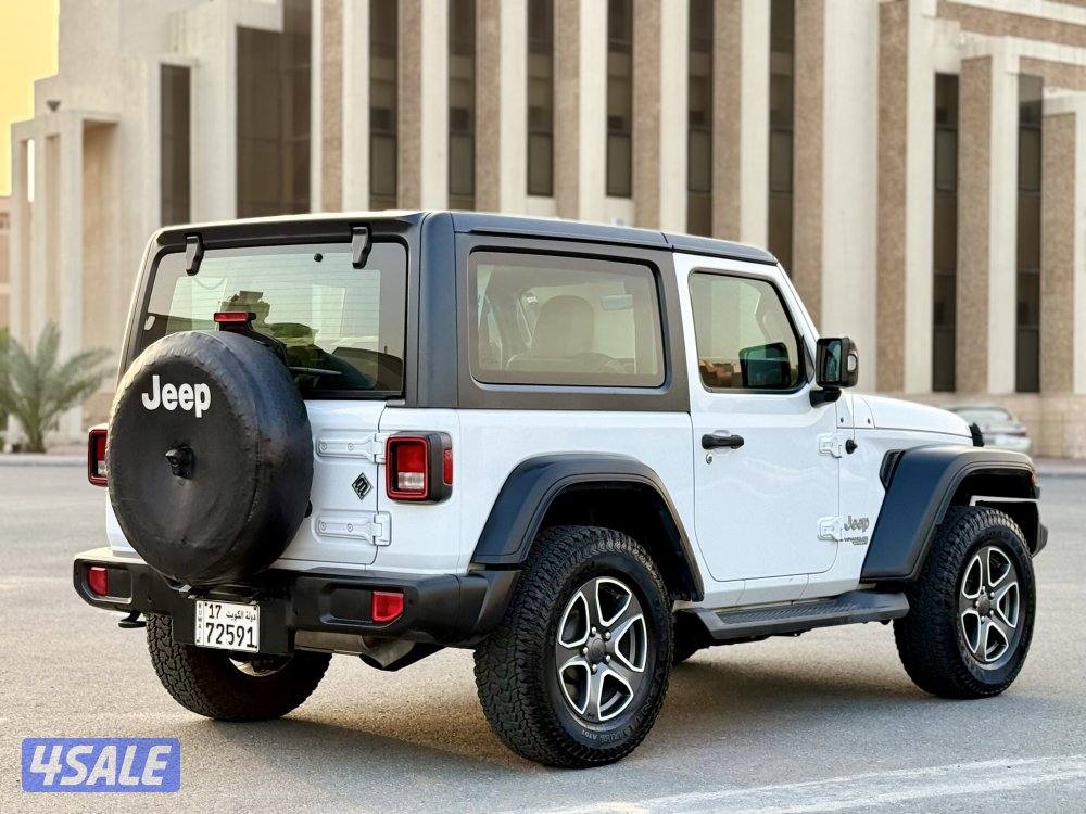 موديل 2020 سيرفيس منتظم  عداد 109 الف صبغ الوكالة3