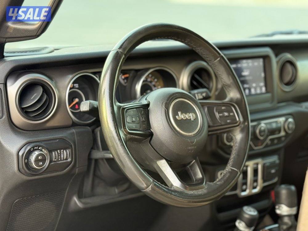 موديل 2020 سيرفيس منتظم  عداد 109 الف صبغ الوكالة8