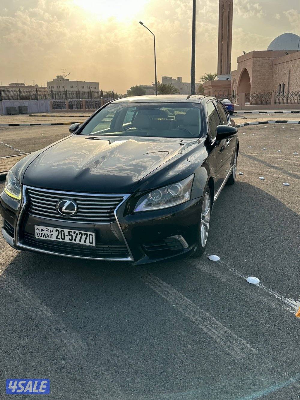 لكزس LS460 مديل 2013 ماشي 2181