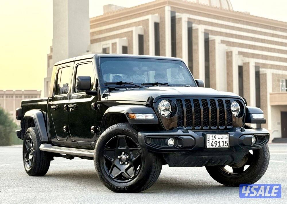 موديل 2020 سيرفيس منتظم  عداد 82 الف صبغ الوكالة10