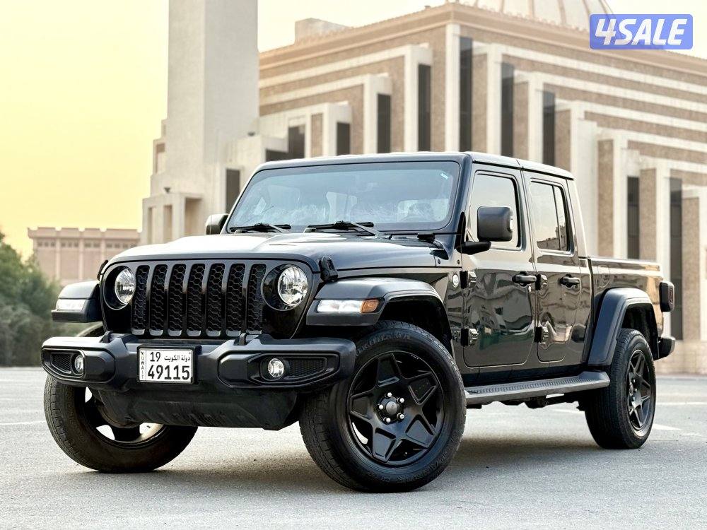 موديل 2020 سيرفيس منتظم  عداد 82 الف صبغ الوكالة11