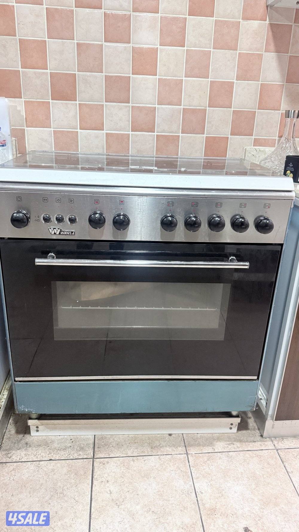 طباخ٥ عيون1