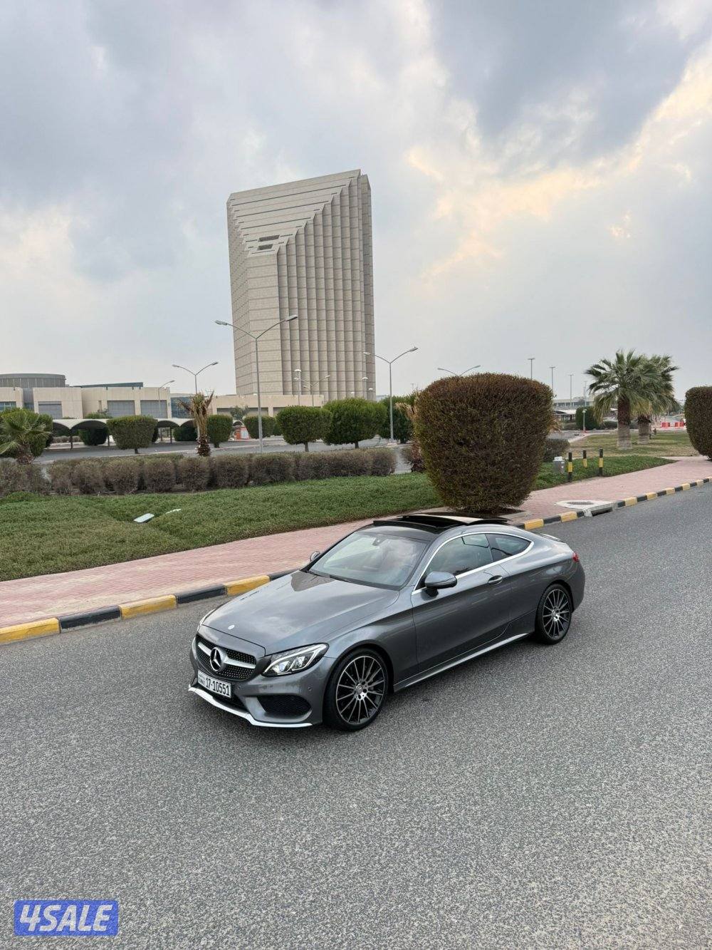 المالك الاول شرط الفحص والنظافه موديل 2017 C300 كوبيه5