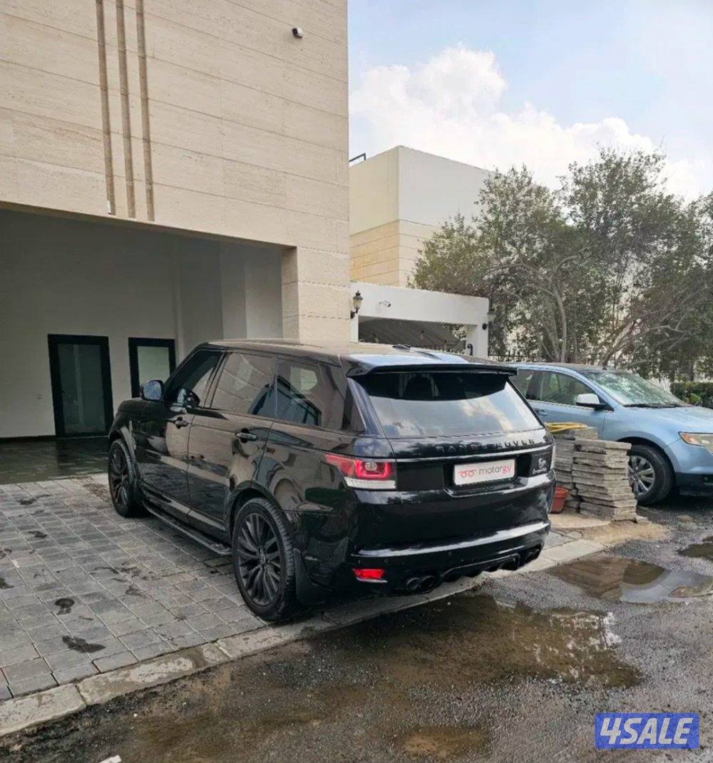 Range Rover Sport SVR 20154
