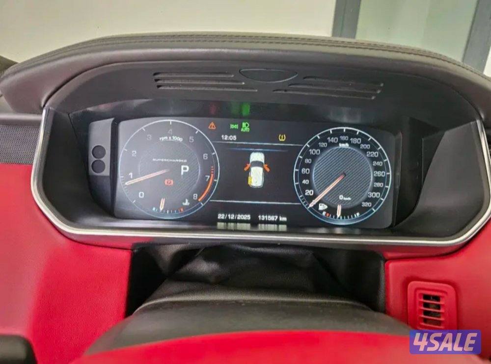 Range Rover Sport SVR 20158