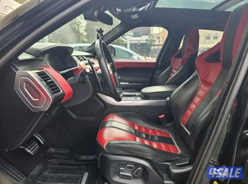 Range Rover Sport SVR 201510