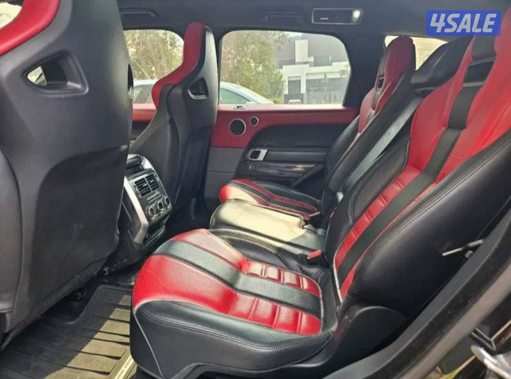 Range Rover Sport SVR 201511